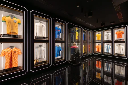 Legends : The home of football